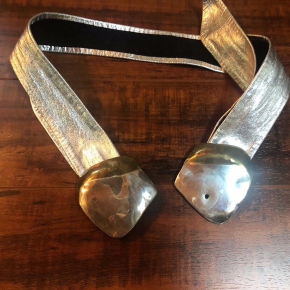 VINTAGE Brass Hammered Buckle Metallic Silver Belt